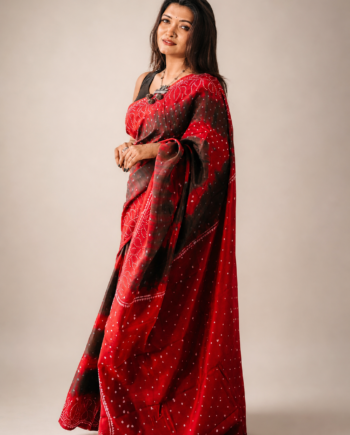 Elegant Red and Black Bandhani Saree with Traditional Dotted Pattern